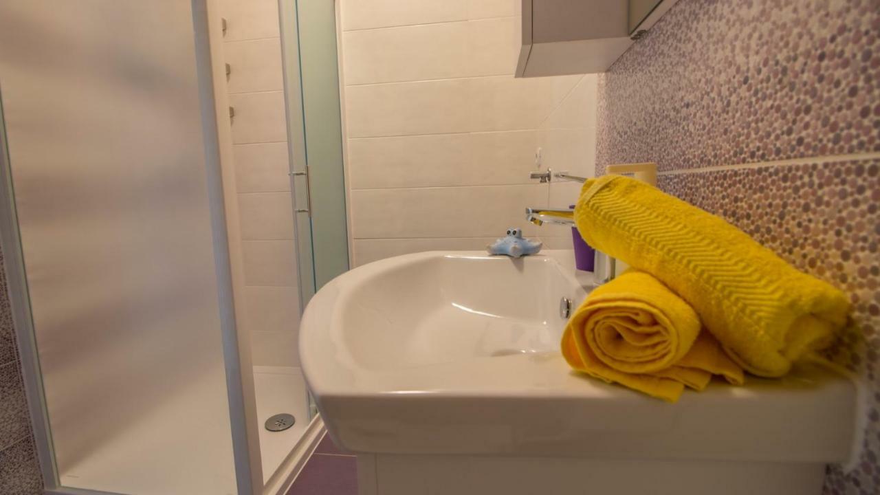 דראמליי Apartments Stella מראה חיצוני תמונה